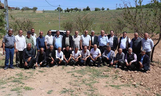 Ortaokul arkadaşları 40 yıl sonra buluştu