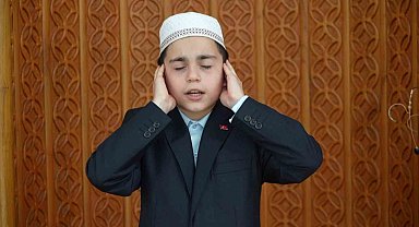 Ortaokul öğrencisinin gönüllere dokunan ezanı Türkiye birinciliğini getirdi