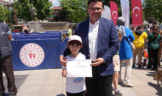 Oryantiring etkinliği kent meydanında yapıldı