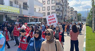 Osmaniye'de 'Aile Yılı' çerçevesinde kortej yürüyüşü düzenlendi