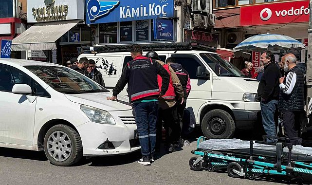 Otomobil ile motosiklet çarpıştı; 1 yaralı