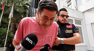 Öz oğlunu 25 bıçak darbesi ile öldüren baba altsoyu kasten öldürme suçundan tutuklandı