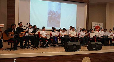 Özel bireyler, verdikleri konserle büyük alkış topladı