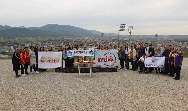 Özel çocuk anneleri bocce sahasında buluştu