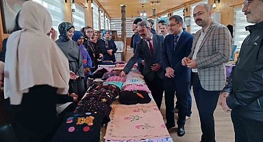 Özel öğrencilerin el emekleri beğeniye sunuldu