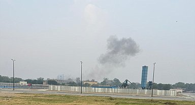 Pakistan'ın Lahor kentindeki patlamalar paniğe neden oldu