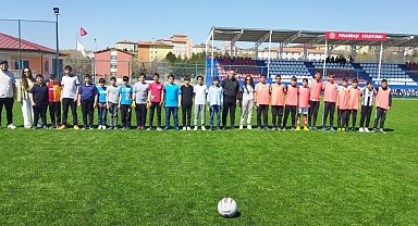 Pınarbaşı'nı final heyecanı sardı