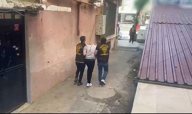 Polisi "beybi", müşterileri "koli" şifresiyle belirleyen fuhuş şebekesine "Pandora Operasyonu"nda 6 tutuklama