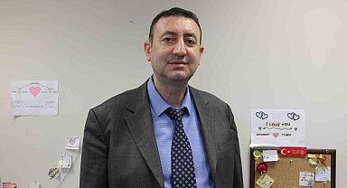 Prof. Dr. Aydın: "Anne ve bebeğin sağlığını tehdit eden tehdit eden bir durumu yoksa normal doğumu tercih etmek gerekiyor"