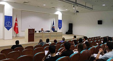 Prof. Dr. Onural, Goethe ve Kafka konferansları ile Eğitim Fakültesine konuk oldu