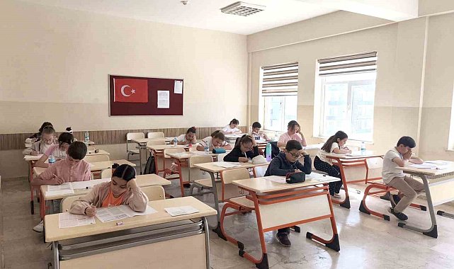 Proje okullarına girmek için ter döktüler