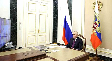 Putin: "Rus ordusu Ukrayna sınırında tampon bölge oluşturma görevi üzerinde çalışıyor"