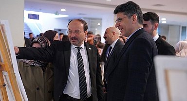 "Geleceğin ışığı çocuk ve ergen" temasıyla üçüncüsü düzenlenen psikoloji zirvesi" başladı