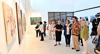 "Mistik Dokular" sergisi kapılarını açtı