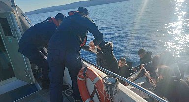 Sahil Güvenlik 21 kaçak göçmeni yakaladı, 46 göçmeni kurtardı