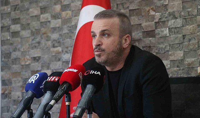 Sakaryaspor Başkanı Cumhur Genç, kulübün mali tablosunu açıkladı