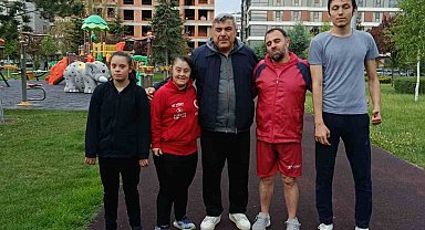 Şampiyon sporculara moral ziyareti