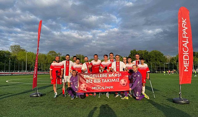 Samsun'da doktorlar ile engelliler empati maçı yaptı
