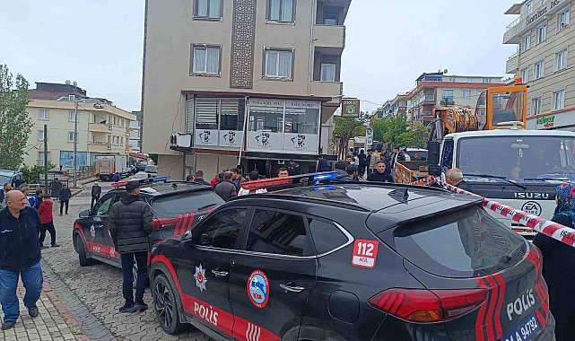 Sancaktepe'de otomobil telefoncuya daldı