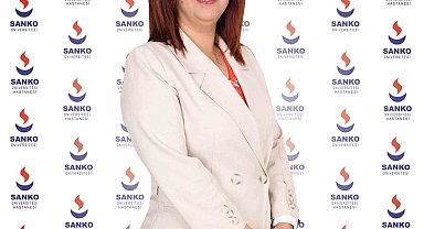 SANKO Hastanesi Başhemşiresi Özyılmaz: "Hemşireler, insan sağlığı için çok kutsal bir görevi yerine getirmektedir"