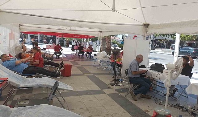 Sarıgöl'de kan bağışı kampanyasına büyük destek