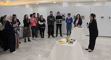 SAÜ'de 'Uzak Yakınlar, Zamanın İzi' sergisi düzenlendi