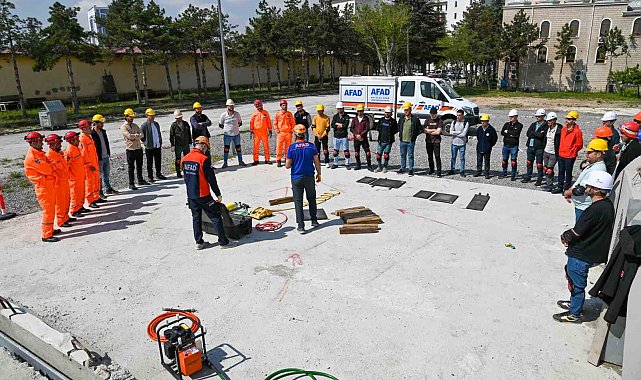 Selçuklu Belediyesi personeli afetlere hazırlanıyor