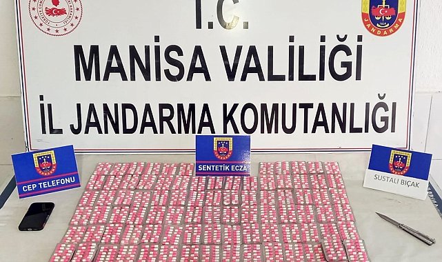 Sentetik ecza haplarıyla yakalandı