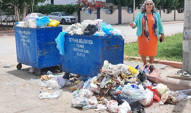 Seyhan Belediyesi çöpleri toplamadı, mahalleli isyan etti