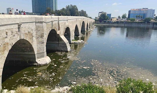 Seyhan Nehri'nde kirlilik: İzmir Körfezinden bile daha kötü durumda