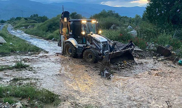 Şeytan Deresi'nde mahsur kalan vatandaşlar kurtarıldı