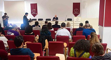 Sinema Genel Müdürü Birol Güven Eskişehir Uluslararası Film Festivali'nde öğrencilerle bir araya geldi