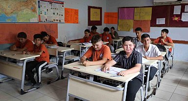 Sınıfın afacanları derece yaptı, köy okulunun gururu oldu