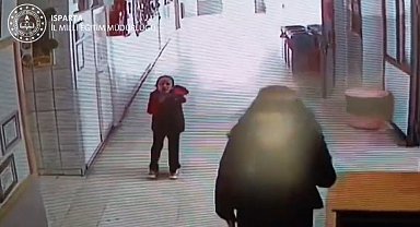 Sınıfta ölümle burun buruna gelen öğrenciye öğretmeni can oldu