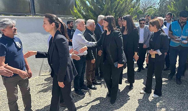 Sırrı Süreyya Önder için Adıyaman'da taziye kabul ediliyor