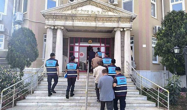 Sit alanında kazı yapan 4 kişi suçüstü yakalandı