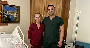 Soma Devlet Hastanesi'nde ilk kez 'Kapalı mide delinmesi ameliyatı' yapıldı