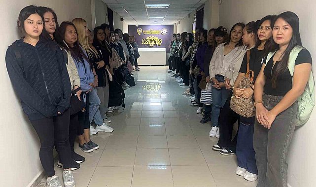 SPA ve masaj salonlarında kaçak çalıştırılan 36 yabancı uyruklu kadın yakalandı