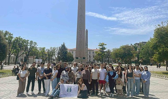 SUBÜ Seyahat ve Rehberlik Topluluğu İstanbul'u keşfetti