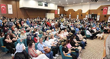 Sultangazi Belediyesi Anneler Günü'nde Filistinli kadınları unutmadı