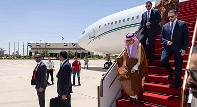 Suudi Arabistan ve Katar'dan Suriye'deki devlet çalışanlarına mali destek