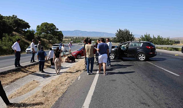 Tankerden dökülen balık yağı karayolunu savaş alanına çevirdi