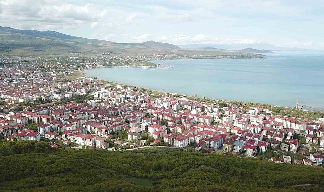 Tatvan'da çevre yolu ikmal ihalesi tamamlandı
