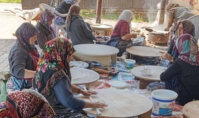Tavşanlı Değirmisaz'da yağmur duası ve Hıdırellez şenliği bir arada kutlandı