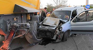 Tavşanlı'da trafik kazası, 5 yaralı