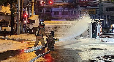 Tayland'da tanker kazası: 600 litre benzin yola döküldü