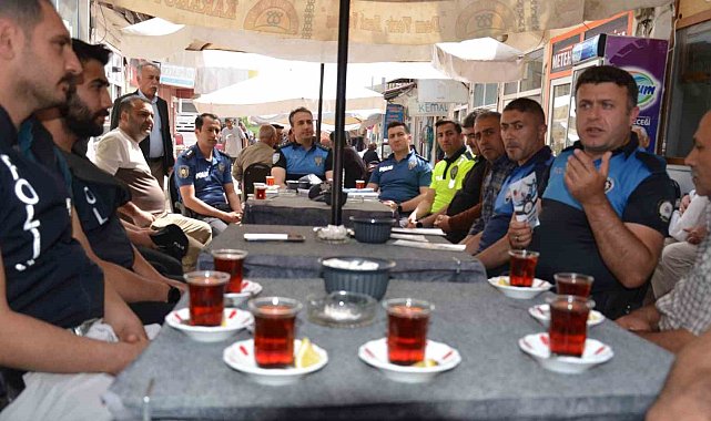 TDP polisleri Tercan'da bilgilendirmede bulundu