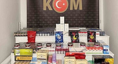 TEM'de durdurulan araçta kaçak tütün ve çay ele geçirildi