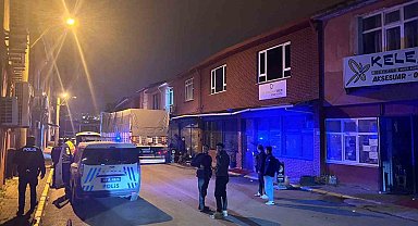 Ters yönden giden alkollü tır şoförü trafiği birbirine kattı