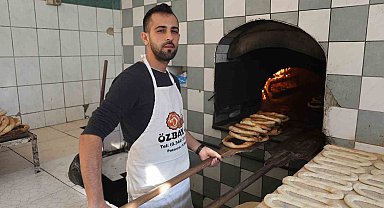 Tescilli lezzet Antakya simidi şekli ve tadıyla dikkat çekiyor